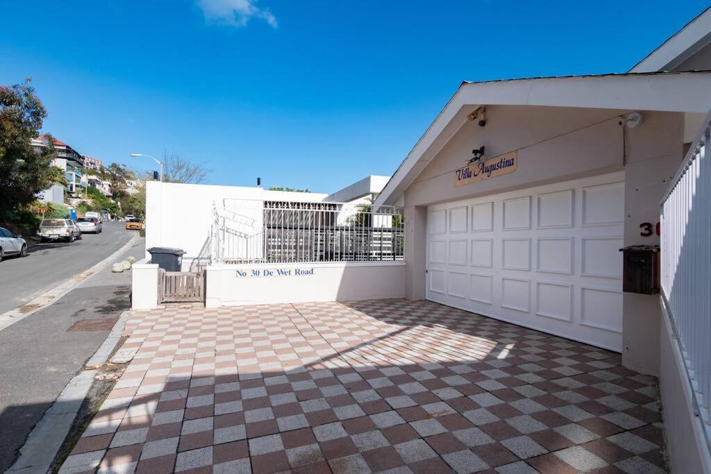 Oceanview In Bantry Bay * Kapstadt