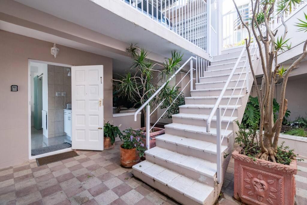 Apartment Oceanview In Bantry Bay